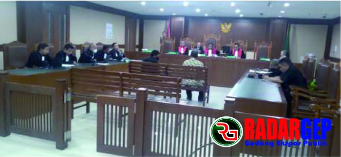 Pengadilan Tindak Pidana Korupsi Periksa Saksi Dalam Sidang PT Krakatau Steel